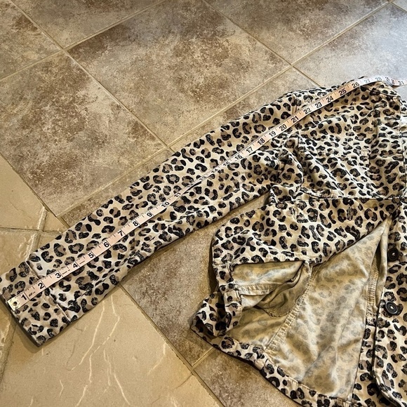 Caslon Leopard Print Button Down Lightweight Casual Utility Jacket M Tan Black - Picture 8 of 13